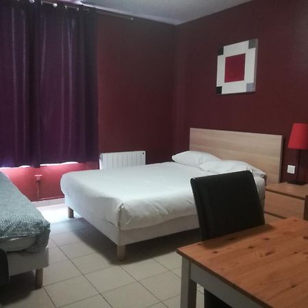 Hotel Vauban ลิวรี-การ์กอง ภายนอก รูปภาพ