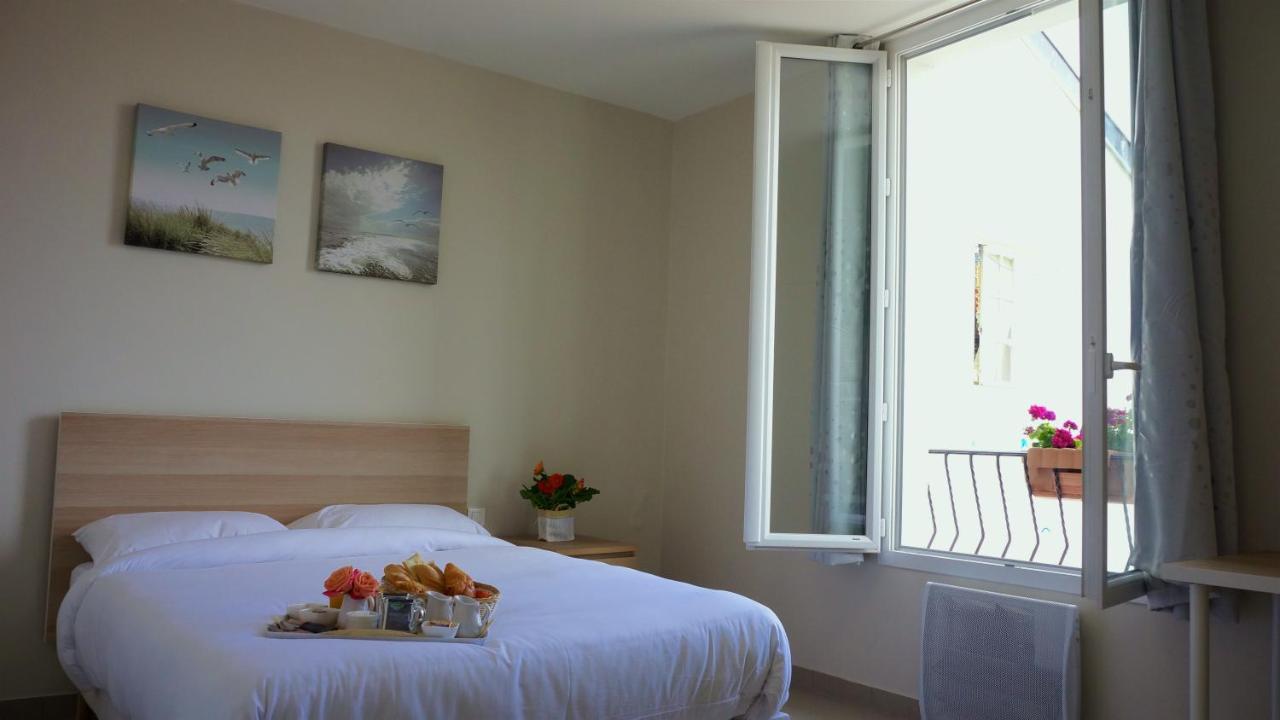 Hotel Vauban ลิวรี-การ์กอง ภายนอก รูปภาพ
